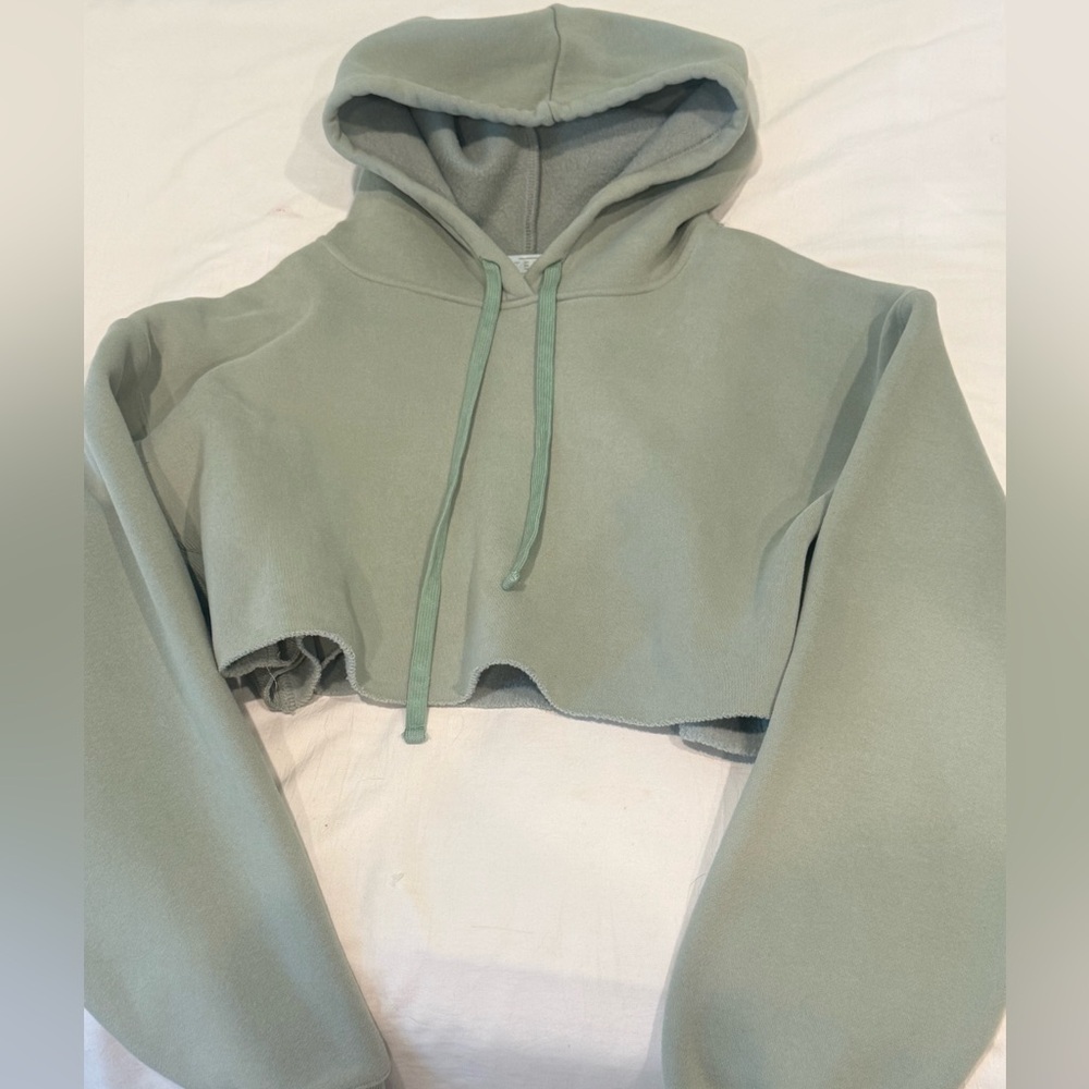 Stella Laguna Beach Sage Green Cropped Hoodie